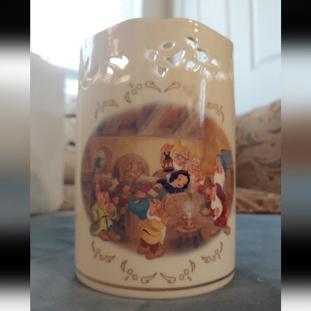 Lenox Cream Candle Holder with Snow White Design